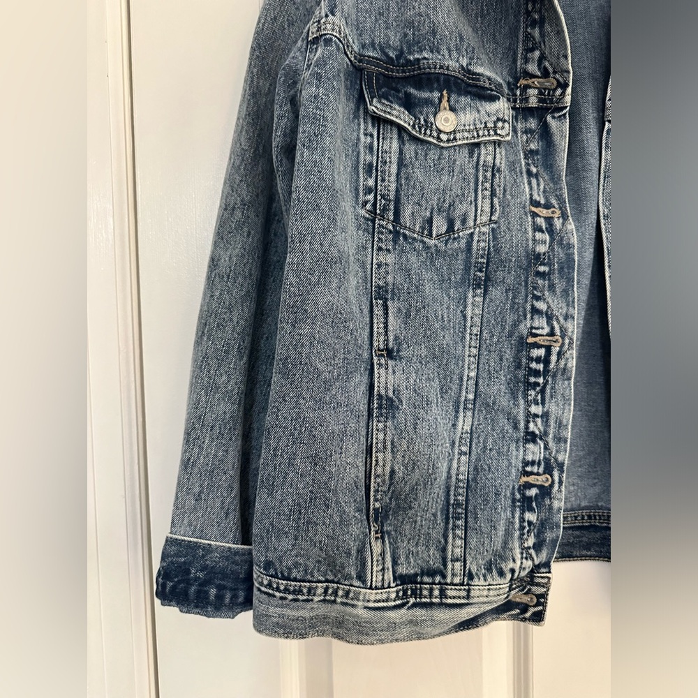 Old Navy Boyfriend Denim Jacket | Size Medium